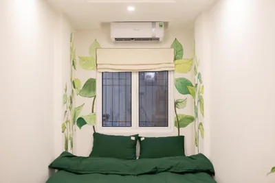 Standard Double Room — Graffiti Hotel