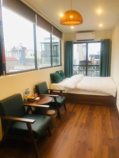 Superior King Room — Graffiti Hotel